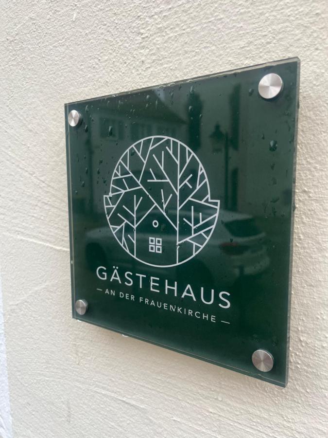 Gaestehaus An Der Frauenkirche 金茨堡 外观 照片
